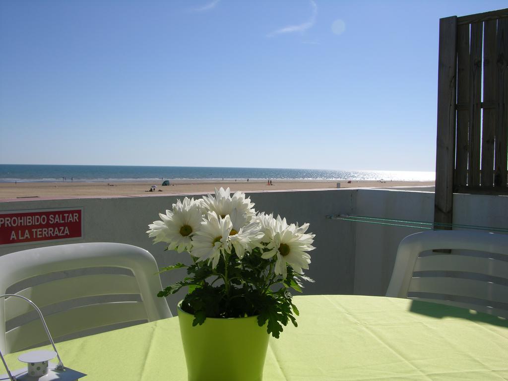Apartamentos Calypso Punta Umbria Ruang foto